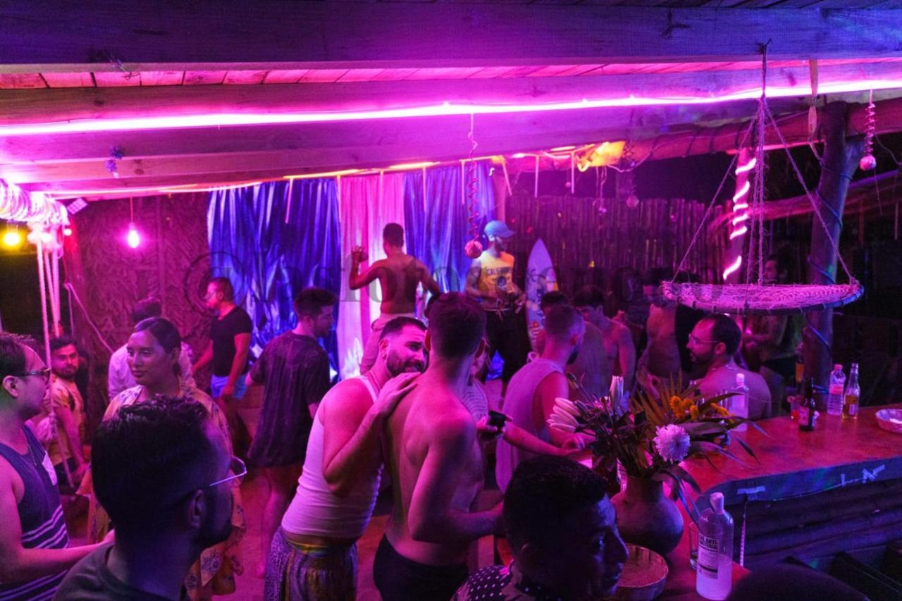 La Maxima & Lgbt Hotell Zipolite Eksteriør bilde