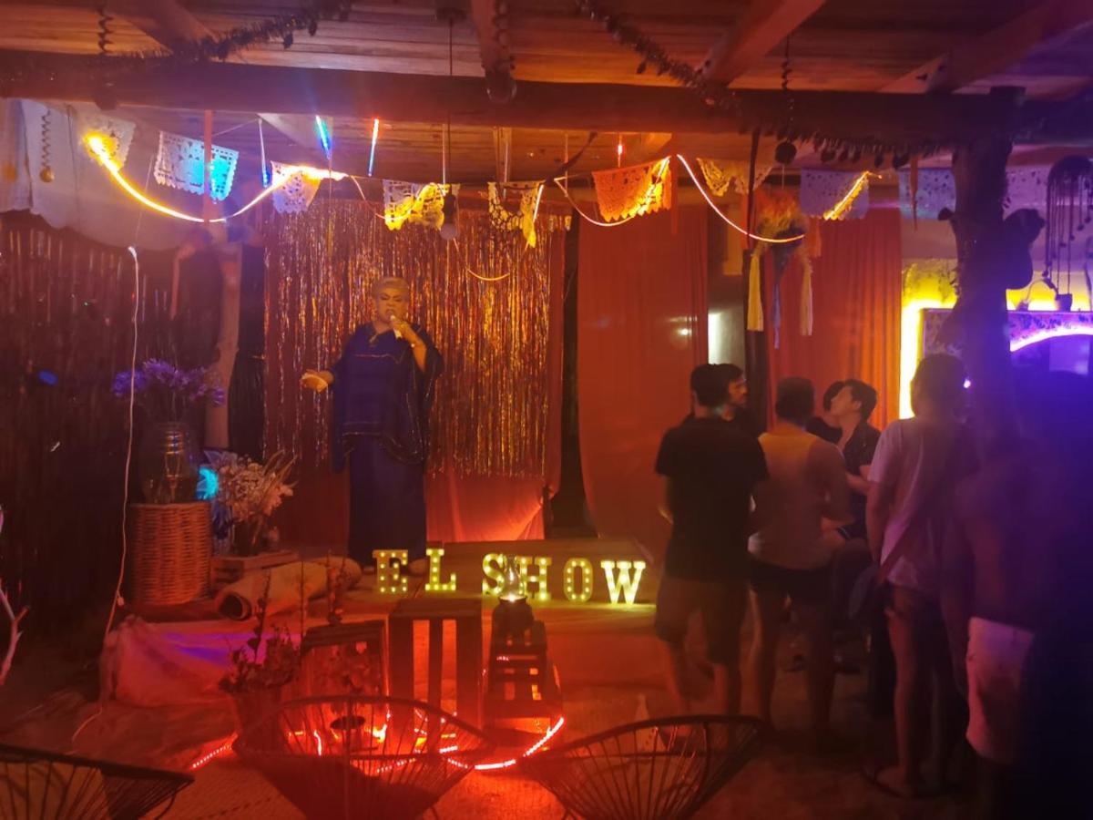 La Maxima & Lgbt Hotell Zipolite Eksteriør bilde