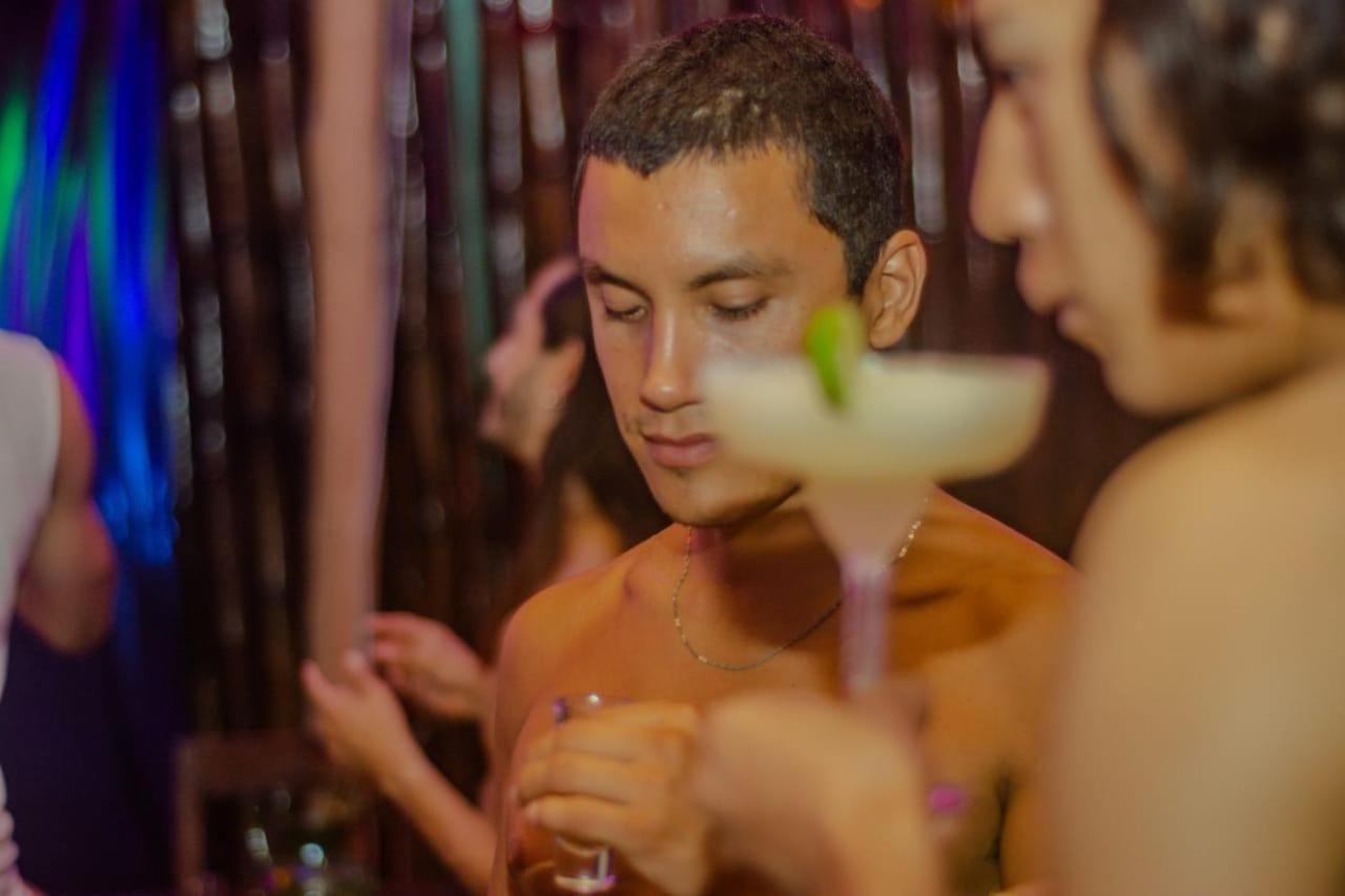 La Maxima & Lgbt Hotell Zipolite Eksteriør bilde